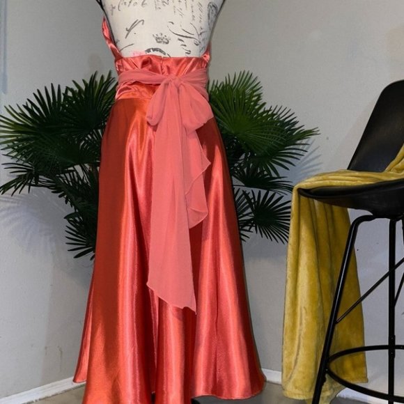 Morgan & Co Knee Lenght Prom Dress - Picture 8 of 8